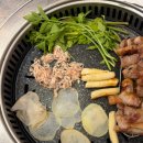 [수지구청역 맛집] 두툼하고 육즙 가득한 구워주는 고깃집 맛찬들왕소금구이 수지점 솔직 후기