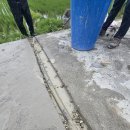 용산1농로 | 농수로 배관 매립을 위한 아스콘 바닥 홈파기 공사