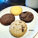 코스믹블랙 주식회사 | 모리나가 일본과자 롯데백화점 강남점 식품관 내돈내산