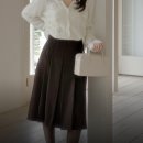 7530 | 울 헤링본 플리츠 미디 롱 스커트 sk7530으로 멋스러운 스타일링 완성하기