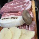 [맛집] 부산 1박 2일 폭우 속 강제 집콕_합천일류돼지국밥/솔방구리삼겹살/연화반점
