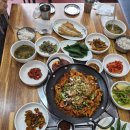 오림2길 | 매일 다른 반찬과 든든한 국물요리! 여수 영아식당 후기