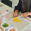 왈테이블 이미지