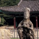 평창 월정사 석조보살좌상 이미지