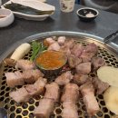 본가 | 정자역 맛집 고기집 흑돈본가 후기 | 오겹살부터 생트러플 짜파게티까지