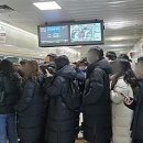 김포골드라인 ‘툭하면 고장’…고촌역·김포공항역서 호흡곤란 12명 쓰러져 이미지