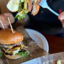 스테이폴앤메리 | 강릉 버거 맛집 폴앤메리 솔직 후기 치즈 듬뿍 수제버거