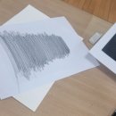 영화 속 인물 드로잉 이미지