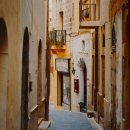 길모퉁이 이미지