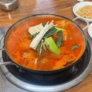율문길 | [춘천] 가위로 뭉텅뭉텅 잘라먹는 뭉텅찌개 맛집, 초가뭉텅찌개 | 웨이팅 맛집 솔직후기