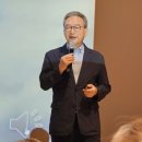 정호승의 시인의  내 인생의 가장 소중한 가치는 무엇인가 이미지