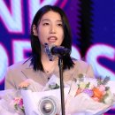 [여자배구] 김연경 역대 최다 6번째 MVP···은퇴 고민 접고 현역 선수로 뛴다 "한 번 더 도전" 이미지
