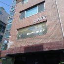 콰이트 | 차분함 그 이상의 집중, 디자이너의 감각이 머무는 매봉역 카페 콰이어트앤콰이트