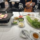 풀뜯는돼지별관