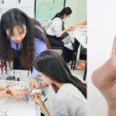 손끝에서 피어나는 메이크업&네일아트 이미지