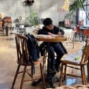 뮴(MUUM) | 카페 창고형 베이커리 카페| 커피가 맛있었던| 뮴 MUUM| 판단코코라떼 후기| 이성당 줄 안 서고 사는 꿀팁