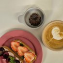[서울/연남동] 부드러운 에끌레어 맛집 페브🍰