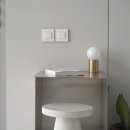 고요한 시선 이미지