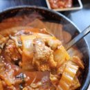 고기 동생 찌개 이미지