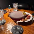 피자퐁당 | 상수칵테일바 별빛퐁당 피자·파스타와 술이 어우러진 공간