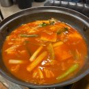 맘스떡볶이n컵밥 | 노량진 떡볶이 맛집 찾다가 발견, 계속 생각나는 <도라무통 즉석떡볶이>