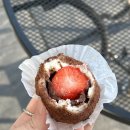 쥬시영주 | [서울/압구정 로데오/🍡🍓] 내 기준 한정선보다 맛있는 ‘연백딸기모찌 갤러리아백화점 명품관 west점’