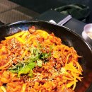 혜화역 대학로 맛집. 돼지불백과 계란말이가 맛있는 엄마의 밥상 삼청화 대학로
