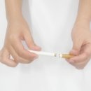 전자담배로 이제는 금연을 합시다 웨딩홀 근무자분들 금연을 해야죠 .... 이미지