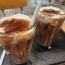 샌드위치와 런치메뉴(야간) 이미지