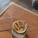용산-359 | [용산 커피 맛집_용산 포디 by SAAN] 기차가 보이는 카페