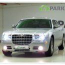 2008년식 11월 등록 중고차 크라이슬러 300C / V6 2.7L / 완전 무사고 / 은색 / 47,426 km / 내비게이션 매립 이미지