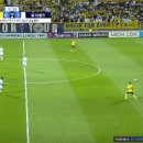 [알 나스르 vs 알 알리] 킹슬리 코망 곧바로 동점골.gif 이미지
