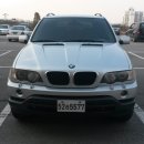 BMW / X5 3.0i / 2003년10월 / 19만 /은색 / 1090만원 이미지
