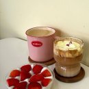 온바 | 온|크림 맛집 &amp;수제 디저트 가득한 감성 카페|딸기 케이크, 두바이초코휘낭시에 맛집 카페 솔직후기🍓🍰💛