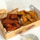 BBQ 치킨 황금올리브치킨 후라이드 반 양념 반 크림치즈볼 후기