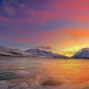 산과호수 이미지