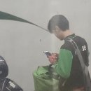 SEUNGYOUN AS A DELIVERY BOY 이미지
