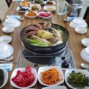 커피먹인닭 농장 이미지