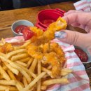 지에스더프레시파주문산점 | 문산수제버거 와썹비 문산역점 새우의 탱글함이 살아있는 새우버거와 새우링 강력 추천