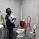 유동 공중화장실 이미지