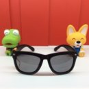 안경창고싸군 이미지