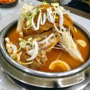 뼈통 묵은지 감자탕 이미지