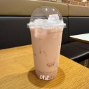 듬뿍 | 덜달게 옵션! 이디야 딸기듬뿍라떼 솔직 후기와 칼로리 영양정보