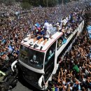아르헨티나 월드컵 환영 행사에, 대규모 인파… 사망 사고 발생! 이미지