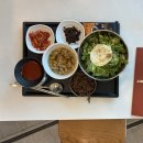 강산그래픽 | 따까리와 용산 데이트 (코스: 국중박, 더베이커스테이블, 그래픽)
