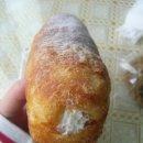 [파리바게트] 크림치즈크로와상 &amp; 크랜베리어쩌고쿠키 이미지