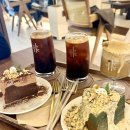 광안4-301 | 부산 광안리 카페 차선책, 광안대교 오션뷰와 글루텐 프리 갸또 케이크