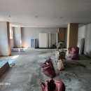 중앙상가 건물외부 화장실 이미지