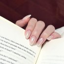 화이트네일 이미지