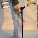 (주)하나로메디컬 | 접이식지팡이 가벼운지팡이 원터치지팡이 추천! 발목 부상 후 재활을 위한 2H메디컬 경량 지팡이 사용 후기